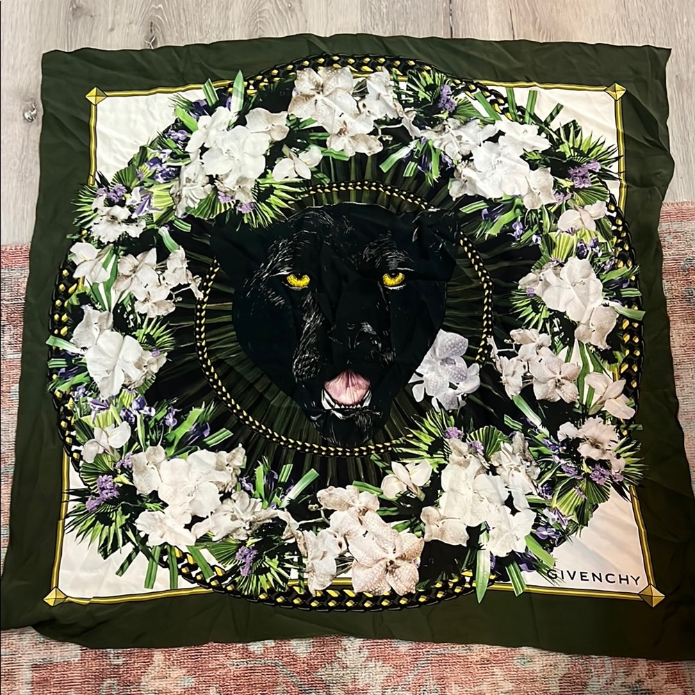 NWT Givenchy Panther silk scarf